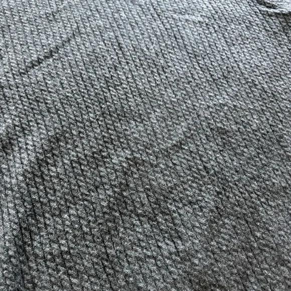 ERDOS Women’s Elegant Gray 100% Pure Cashmere Short Sleeve Top, Vintage Sizing - Picture 7 of 7